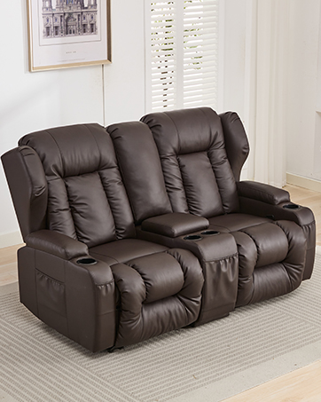 Liegesitz aus braunem Leder mit Getränkehaltern und Aufbewahrungskonsole. Plüschkissen, gepolsterte Armlehnen und mehrere Liegepositionen sorgen für Komfort und