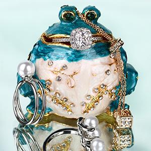 Small manufacture image 1