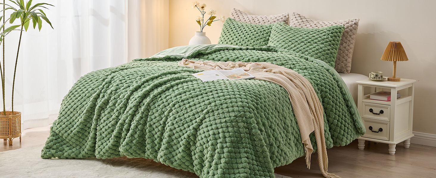 Simple&Opulence Fluffy Faux Fur Comforter Set, Plush Fuzzy