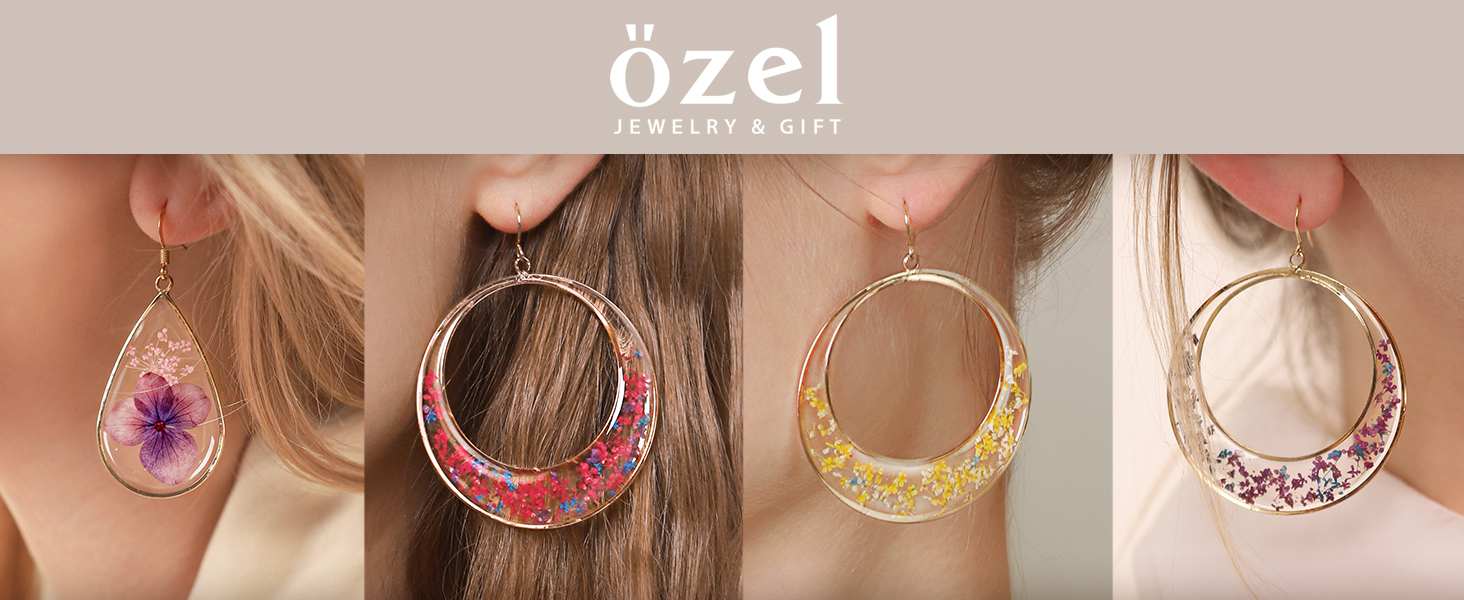 Ozel Dried flowers earrings