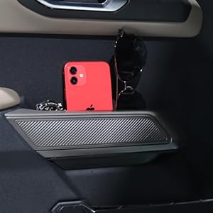 BR 4 Door Handle Storage