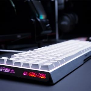 CHERRY XTRFY RGB 赤軸　フルサイズ　キーボード　英語配列　白色 k2-rgb-white-edition - Built On Experience －Xtrfy Japan