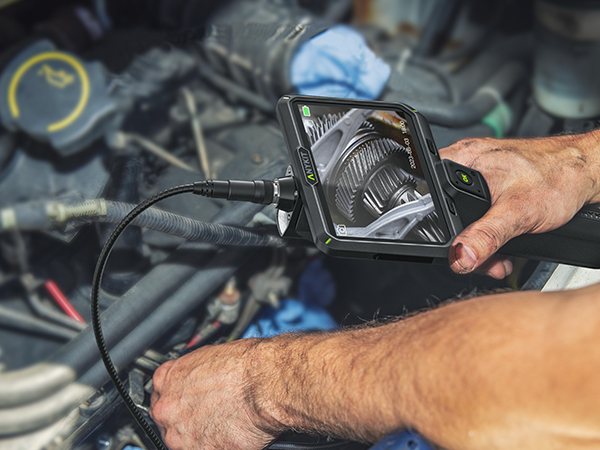 automotive camera scope with light