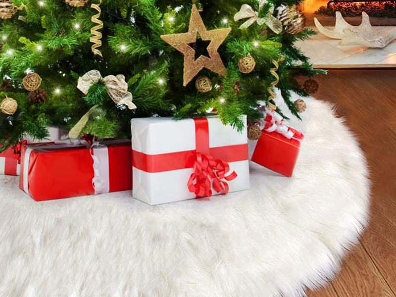 AIDOIT 36 Inch Christmas Tree Skirt Faux Fur Xmas Tree