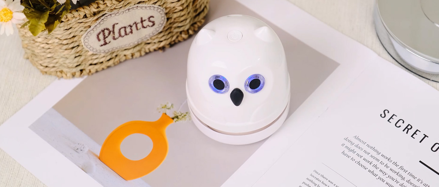 Owl dekstop vacuum cleaner