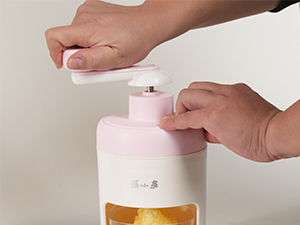 Hand-cranked Shaver Ice