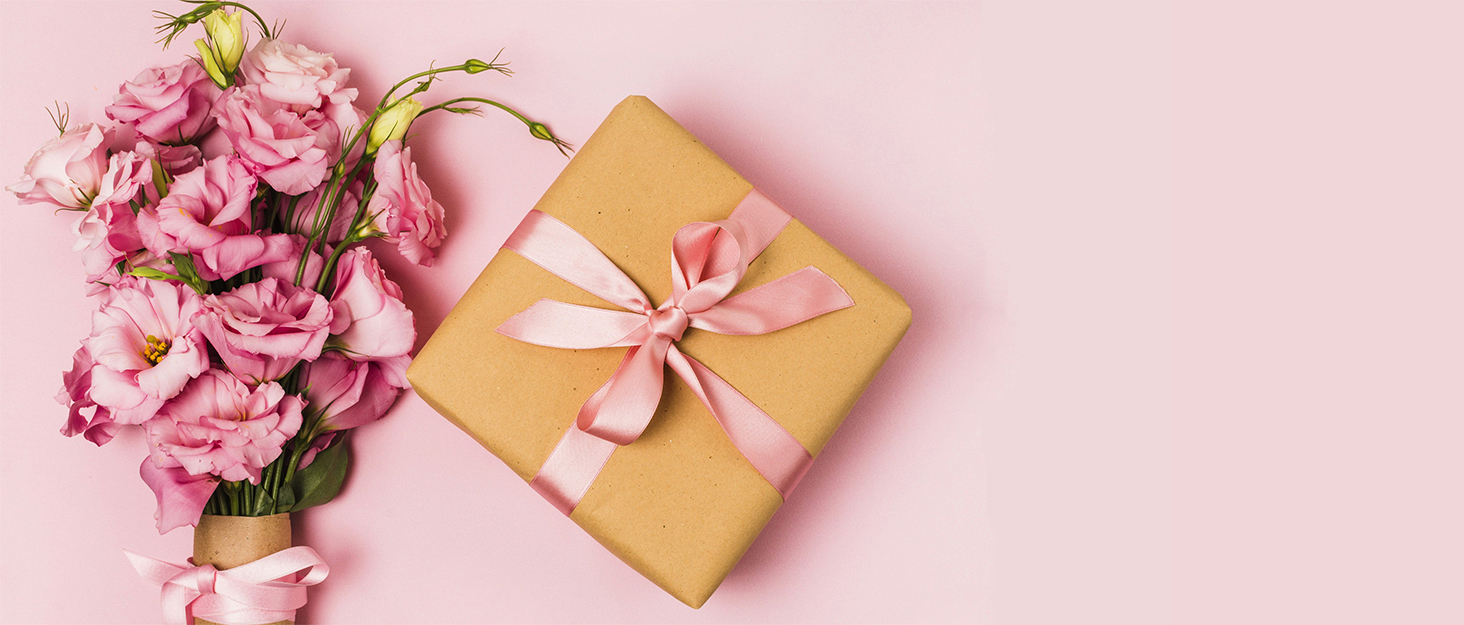 Valentines day flower wrapping paper