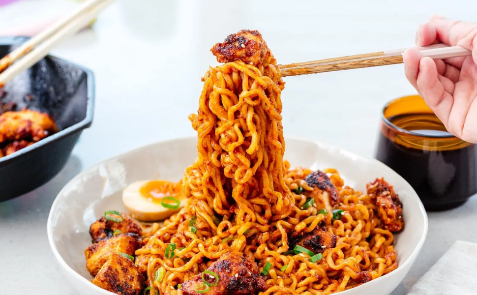 Samyang Buldak Noodles Hot Chicken Flavour Ramen Curry 140g Instant