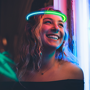 Glow brackets