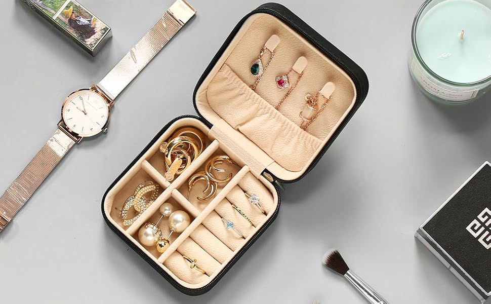 small travel jewelry case
