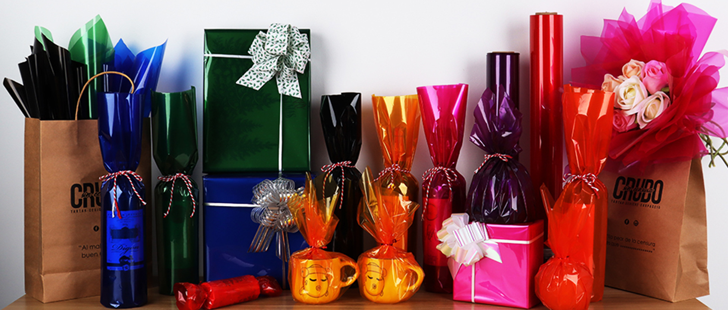 Giiffu Clear Cellophane Wrap Roll 34''x148Ft, 3 Mil Thick Clear Wrap