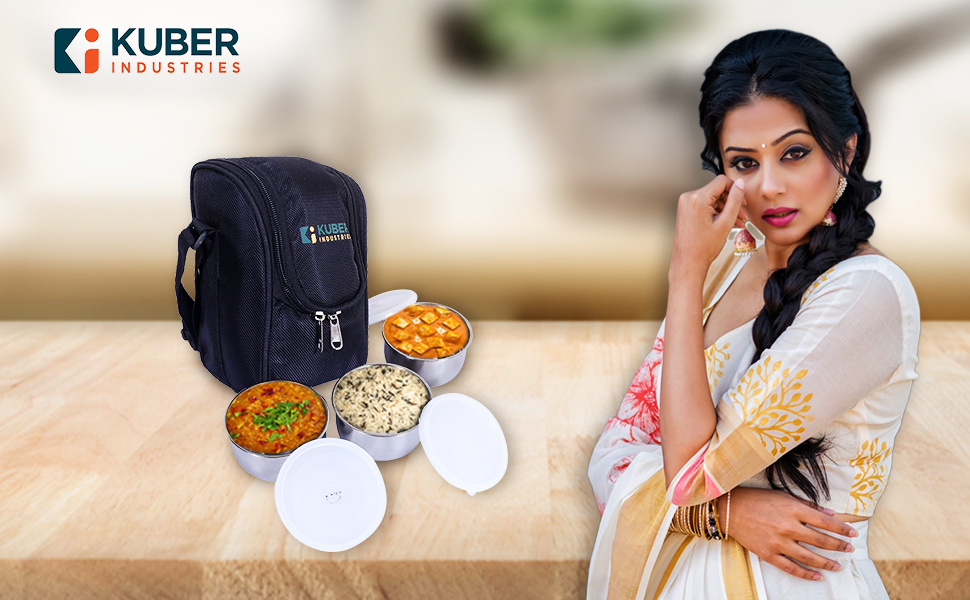Bag with lunch box