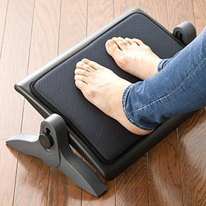 Amazon.co.jp: イーサプライ フットレスト メッシュクッション