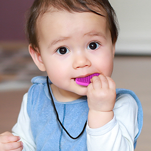 chew necklace for sensory kids