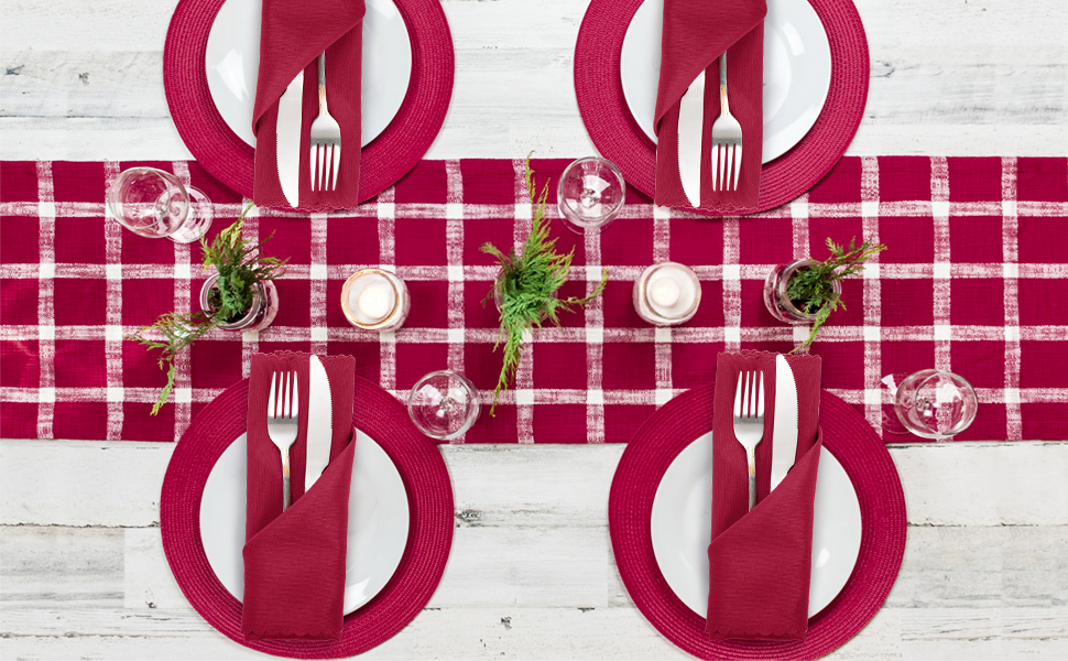 Jucoan 24 Pack Red Cloth Napkins, Winkle Free Polyester Cloth Dinner Napkins, 18 x