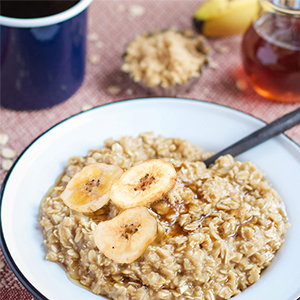 sweetly coated banana chips #10 can