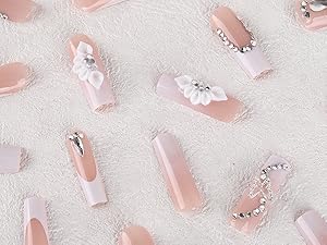 nail