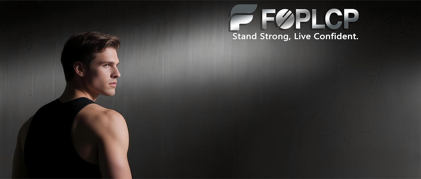 European and American male models have upright postures and well-defined muscles.