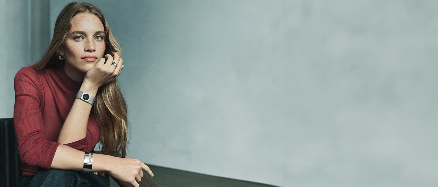 Calvin Klein Analogue Quartz Watch for women GLEAM Collection with Stainless Steel bracelets 7 Calvin Klein FW24