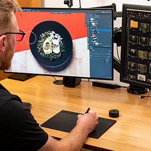 Wacom Intuos Pro PTK670K0A