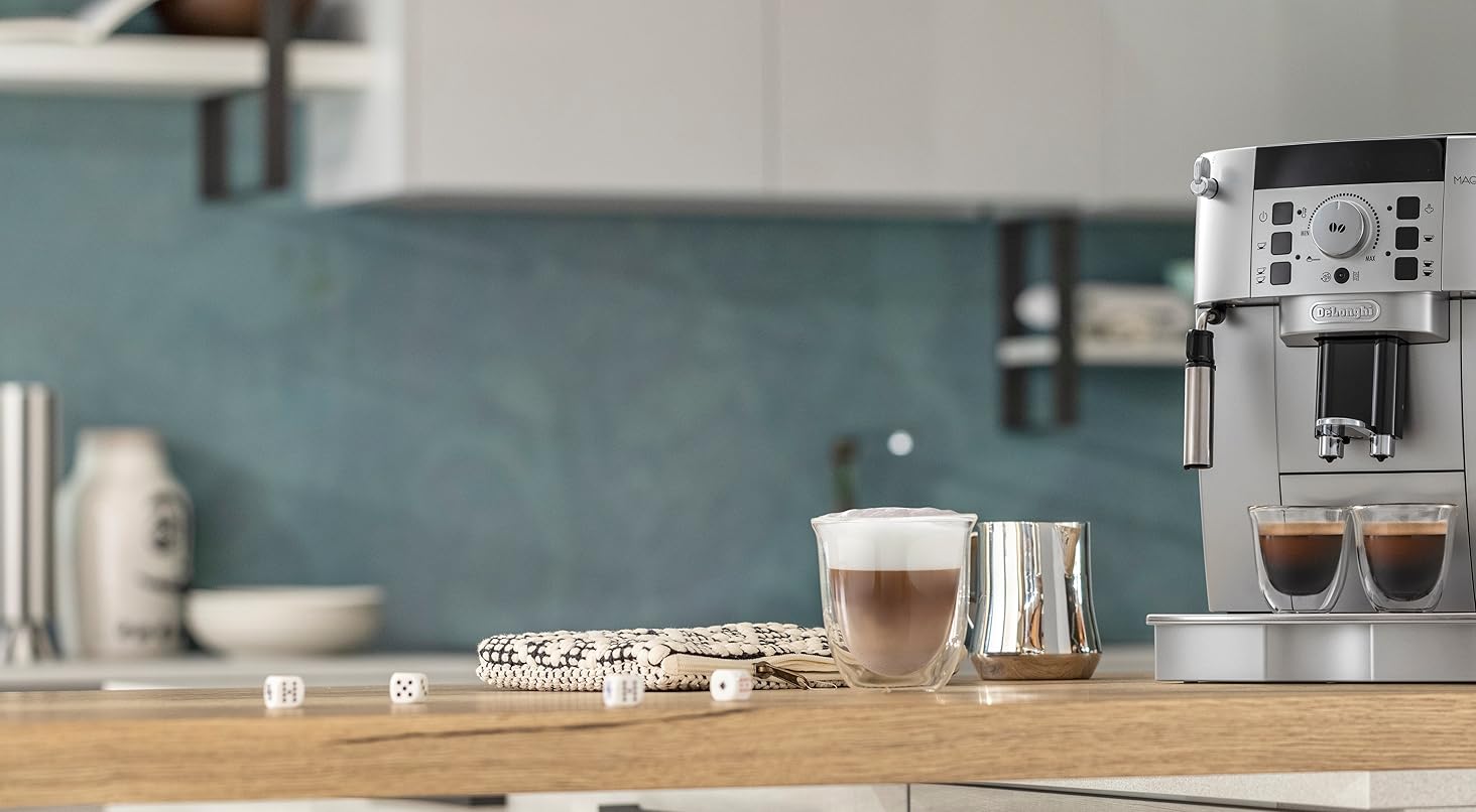 De'Longhi Magnifica, Automatic Coffee Machine ECAM22110SB