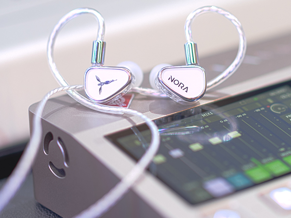 TANCHJIM NORA プロフェッショナルインイヤーモニター イヤホン 8733cb44-s.jpg