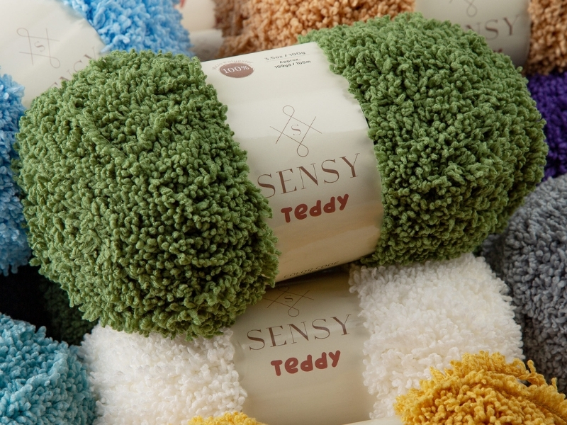 Sensy Teddy Sheepy Sherpa Fleece Yarn - Soft & Cozy for Baby Blankets, 109 Yards, Gauge 5 Bulky (Green) C2b50d41 6cd9 4ff1 9c38 Baf7457f6f1d. CR0,0,800,600 PT0 SX800 V1