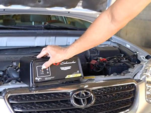 Schumacher SC1361 Fully Automatic Battery Charger, Maintainer, and Starter