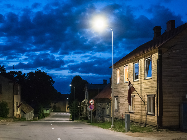 solar flood lights outdoor