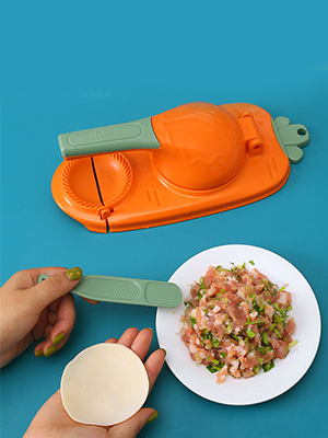 Kitchen Dumpling Making Tool with Dumpling Puri Maker