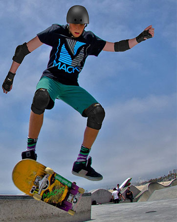 helmet protective gear set