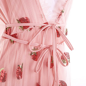 NOFFICIALNOFFICE★人気★STRAWBERRY LACE FLUTTER DRESS TOP NOFFICIALNOFFICE♥STRAWBERRY PATTERN FLUTTER DRESS TOP