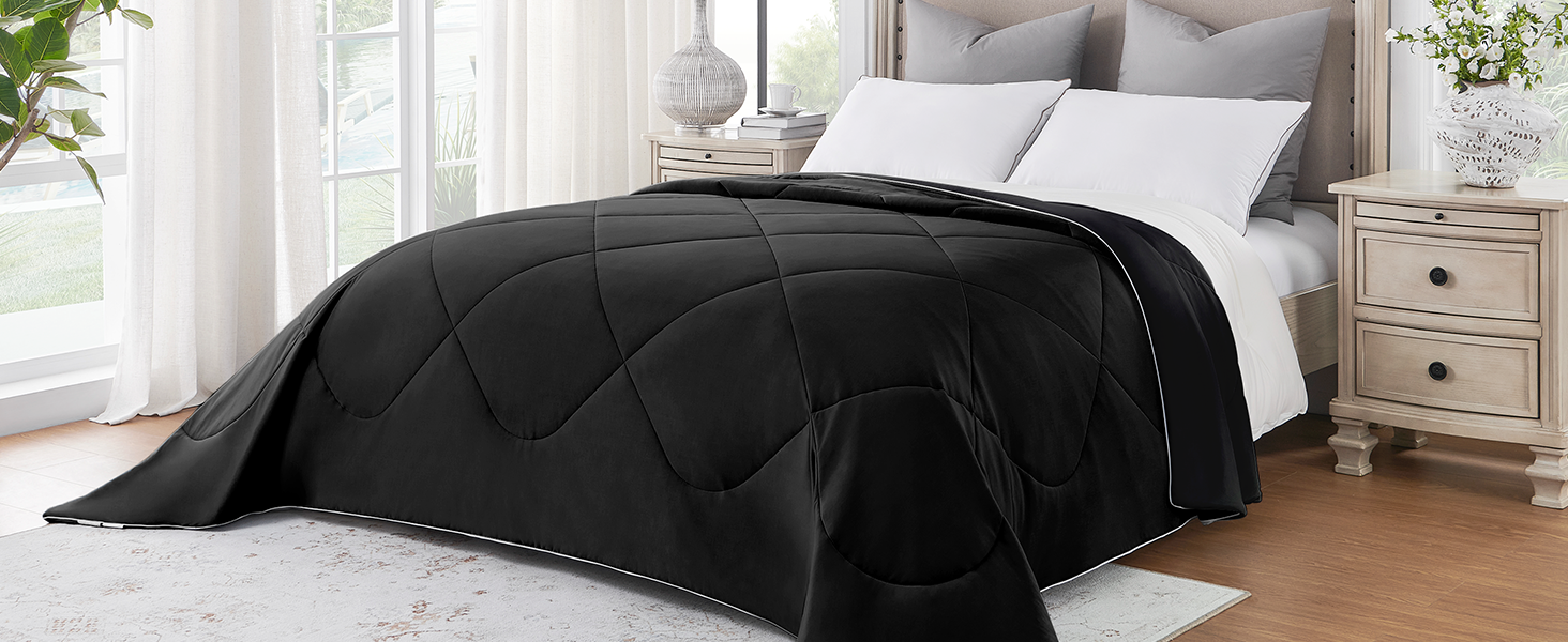 UNIKOME Reversible Summer Cooling Comforter Queen Size