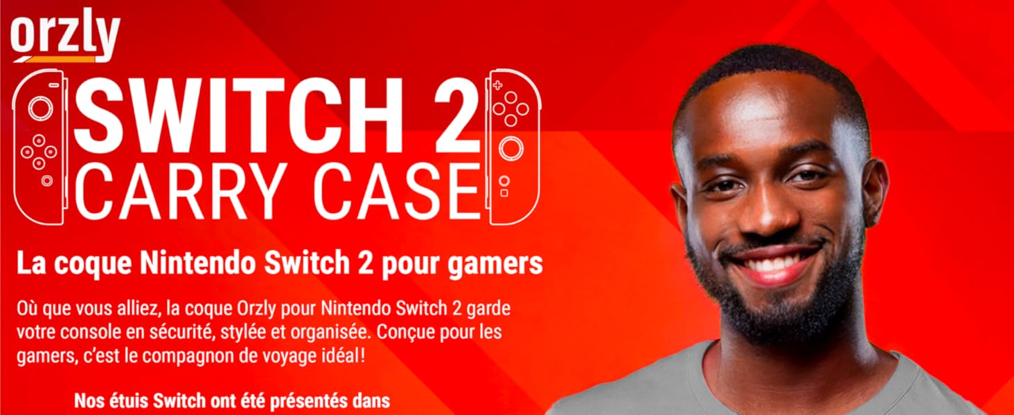Un homme tient une coque Orzly pour Switch 2, capable d’accueillir console et accessoires.