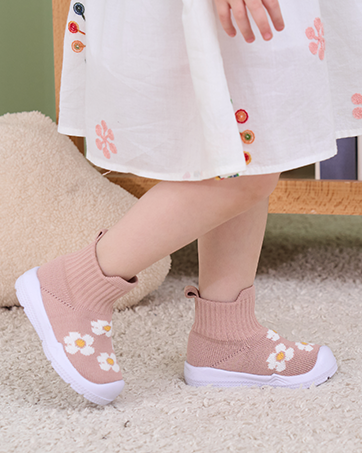 SOCK SHOES
