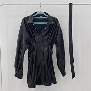 美品【フェンディ】近年モデル　シャツワンピース　フレア　レザー　黒　バイカラー ワンピース レディース 秋 冬 秋冬 黒 シャツワンピース 長袖