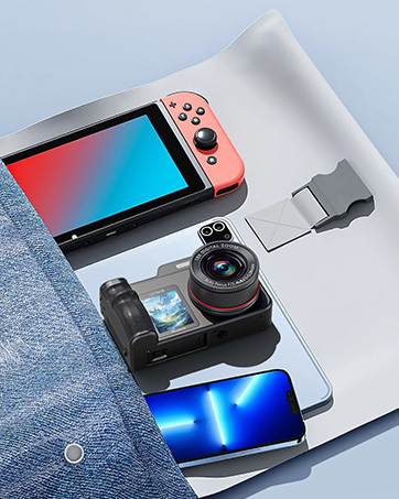 compact digital camera