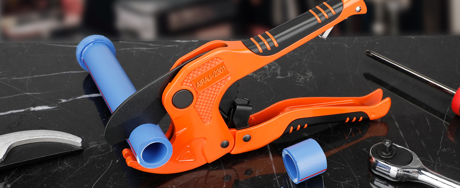 AIRAJ PVC Pipe Cutter, Cuts up to 13/4", Ratcheting PVC Pipe Cutter