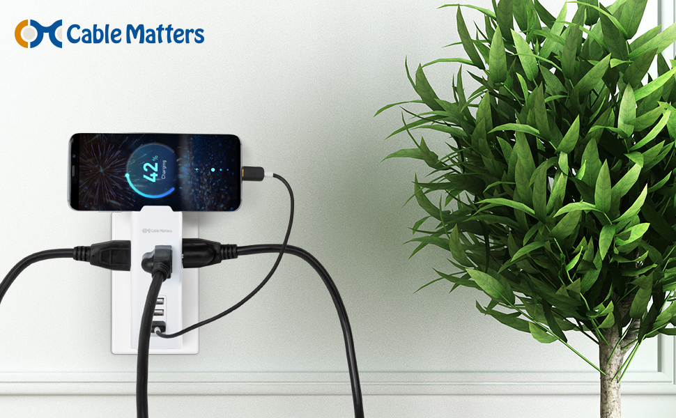 Cable Matters Travel 3 Outlet Surge Protector with USB