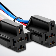 12V 4 Pin Relays with socket harness and 5A Blade Fuse