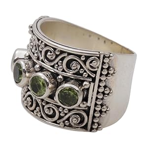 Novica Handmade Peridot Sterling Silver Multi-Stone Ring Hecha a mano Peridoto Anillo Plata Multipi