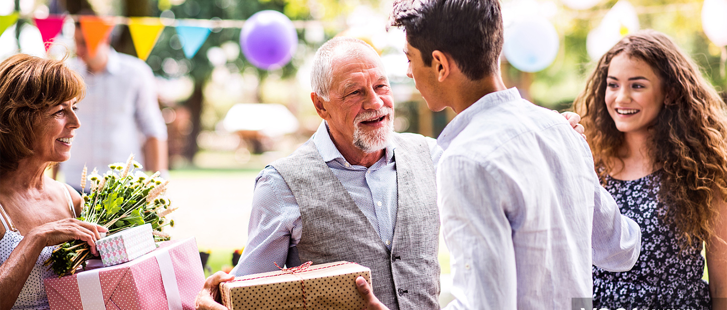 As the perfect gift choice, HIMI has always been committed to offering high quality art supplies.