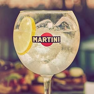 Martini Extra Dry Wermut 3 X 0 75 L Amazon De Lebensmittel Getranke