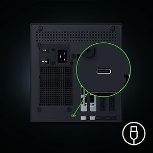 Imágenes técnicas oscuras de los productos que muestran los puertos, las conexiones y los elementos de la interfaz resaltados en verde en los paneles negros de los dispositivos electrónicos.