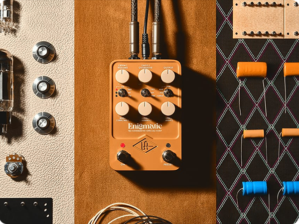 Amazon.com: Universal Audio Enigmatic 82 Effect Pedal : Musical