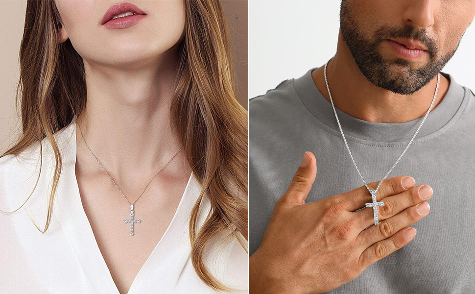 Gegenüberstellung mit einem Silberring, der als Schmuck getragen wird und an verschiedenen Händen abgebildet ist.
