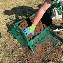 Filling Spreader with Topdressing