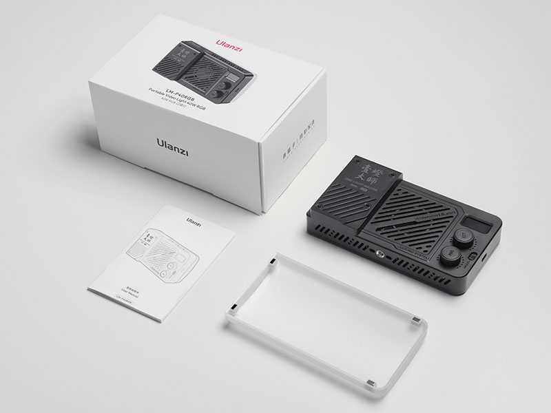 Amazon | Ulanzi 40W ポータブルLEDビデオライト RGB撮影用