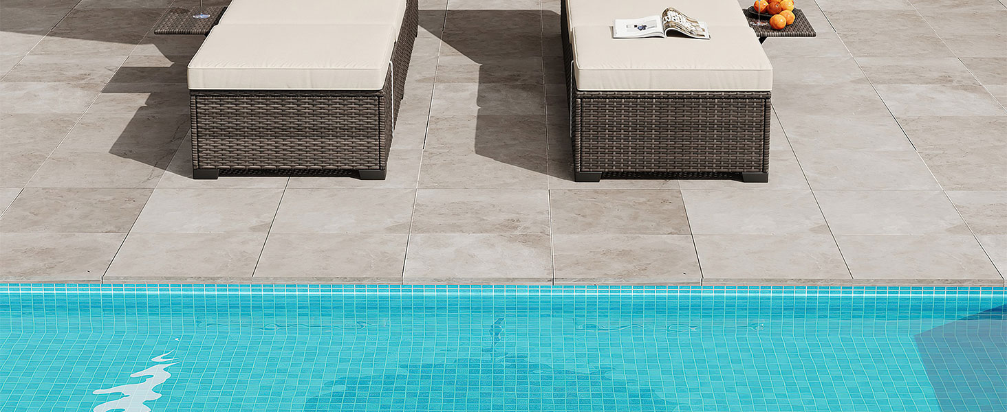 pool lounge chairs