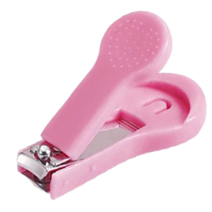 Curved nail clipper design makes manicure safer and faster